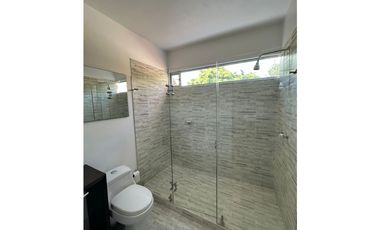 VENTA DE CASA CAMPESTRE EN GUARNE