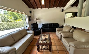 VENTA DE CASA CAMPESTRE EN GUARNE