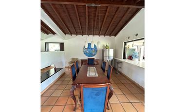 VENTA DE CASA CAMPESTRE EN GUARNE