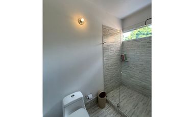 VENTA DE CASA CAMPESTRE EN GUARNE