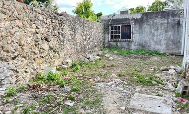 Casona colonial para remodelar en venta en Izamal