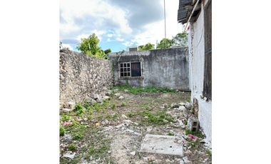 Casona colonial para remodelar en venta en Izamal