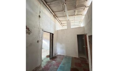 Casona colonial para remodelar en venta en Izamal