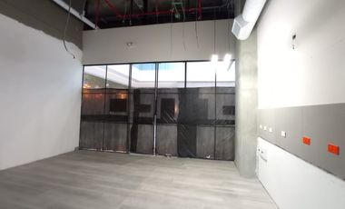 OFICINA EN ARRIENDO UBICADA EN BELLO SECTOR SANTA ANA