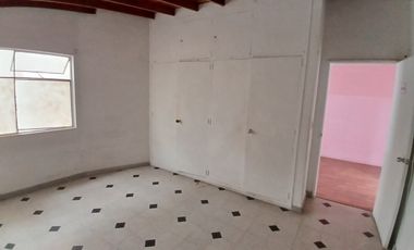 CASA COMERCIAL EN ARRIENDO UBICADA EN MEDELLIN SECTOR CALASANZ