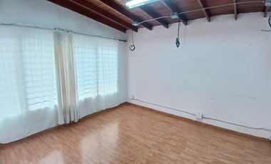 CASA COMERCIAL EN ARRIENDO UBICADA EN MEDELLIN SECTOR CALASANZ