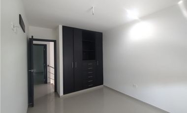 SE VENDE CASA EN CONJUNTO CIUDAD JARDIN