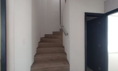 SE VENDE CASA EN CONJUNTO CIUDAD JARDIN