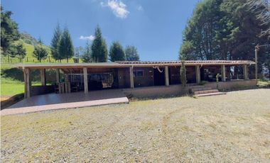 (1) SE RENTA APARTAESTUDIO AMOBLADO EN VEREDA MONTAÑEZ GUARNE