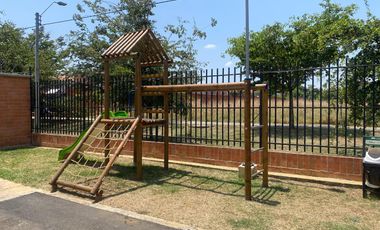 En Verde Alfaguara Vendo Casa En Conjunto Azora