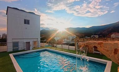 Se Alquila Hermoso Apartaestudio En La Flora, En Tercer Piso Con Ascensor, Para Rentas Cortas O De Larga Estancia