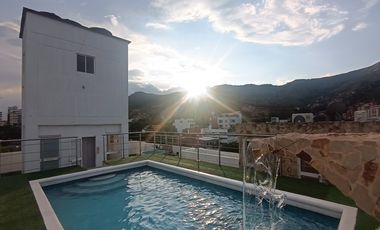 Se Alquila Hermoso Apartaestudio En La Flora, En Tercer Piso Con Ascensor, Para Rentas Cortas O De Larga Estancia