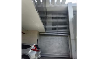 Bodega o  ofibodega en Panamá Viejo para la venta ideal para inversión