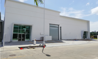 Ofibodega o Bodega para venta en Panamá Viejo ideal para inversión