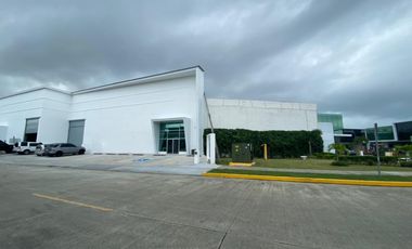 Ofibodega o Bodega para venta en Panamá Viejo ideal para inversión