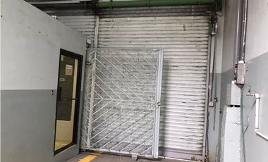 Bodega en Transístmica ideal para taller en alquiler, 215m2, $1900