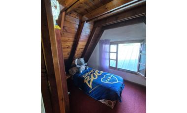 VENTA DE CASA ALPINA CON QUINCHO + DEPTO DE 2 AMB EN MAR CHIQUITA