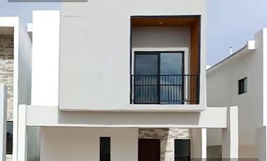 CASA EN VENTA EN ZONA DEL RELIZ CERCA DE LA UVM