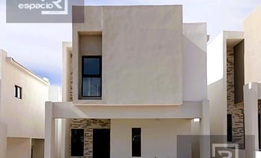 CASA EN VENTA EN ZONA DEL RELIZ CERCA DE LA UVM