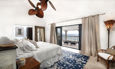 Espectacular Villa en Venta Frente al Mar en Puerto Aventuras - Riviera Maya