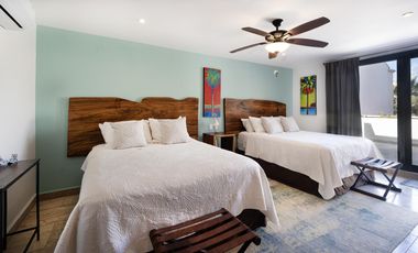 Espectacular Villa en Venta Frente al Mar en Puerto Aventuras - Riviera Maya