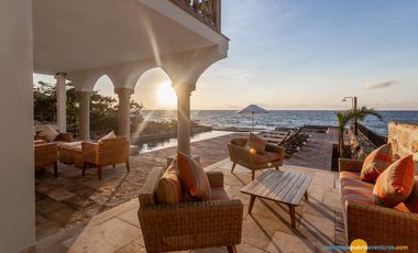 Espectacular Villa en Venta Frente al Mar en Puerto Aventuras - Riviera Maya