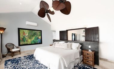 Espectacular Villa en Venta Frente al Mar en Puerto Aventuras - Riviera Maya