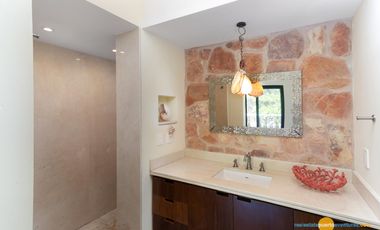 Espectacular Villa en Venta Frente al Mar en Puerto Aventuras - Riviera Maya