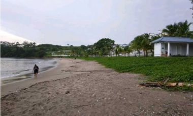 Alquiler de Casa Amoblada en Playa Dorada, Arraiján.Cod-J196