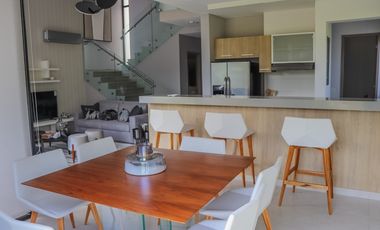 SE VENDE CASAS EN BRISAS DEL GOLF