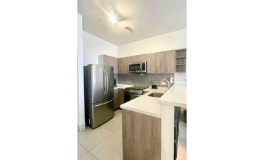 APARTAMENTO EN COCO DEL MAR PH COCO PLACE AMOBLADO 2REC 2B 84M2