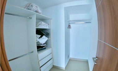 ALQUILER DE APARTAMENTO SEMI AMUEBLADO EN ISLA NAOS 160m2 JP