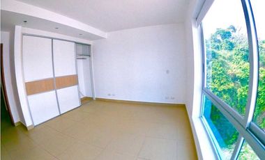 ALQUILER DE APARTAMENTO SEMI AMUEBLADO EN ISLA NAOS 160m2 JP