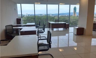 Alquiler de oficina, 99 m2 en Costa Del Este