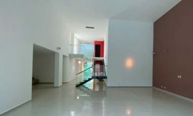 Alquiler de Casa en Costa Esmeralda, Costa Sur, Juan Díaz, Cod-J081