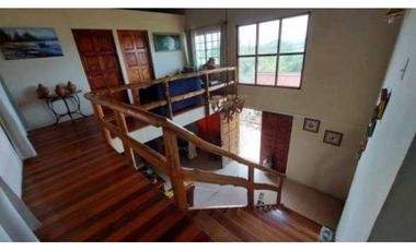 Venta de casa Lago Ensenada, San Carlos.Cod.J134