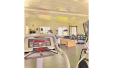 Alquiler de Apartamento Semi Amoblado en Ph Embassy Village, Cod-J038