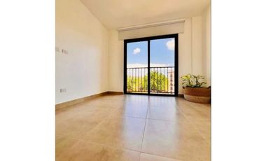 Alquiler de Apartamento Semi Amoblado en Ph Embassy Village, Cod-J038