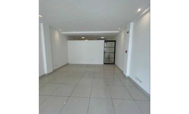 Alquiler de Local Comercial en San Francisco, Planta baja