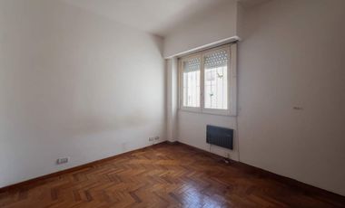 Casa En Venta De 4 Ambientes Por Caballito, 150 m2