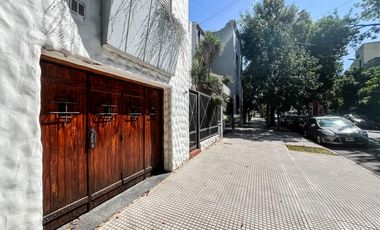 Casa En Venta De 4 Ambientes Por Caballito, 150 m2