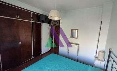 Impecable departamento céntrico de 3 ambientes.