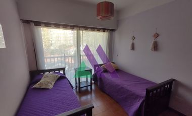 Impecable departamento céntrico de 3 ambientes.
