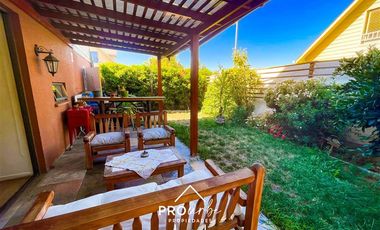 Casa en Venta en Alto El Hualle / Re Antu