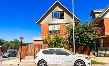 Casa en Venta en Alto El Hualle / Re Antu