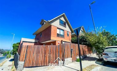 Casa en Venta en Alto El Hualle / Re Antu