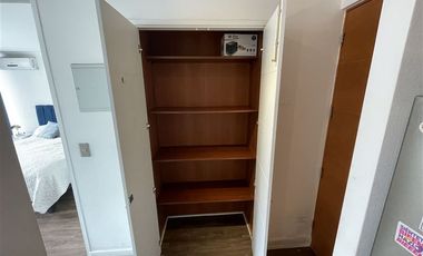 Departamento en Venta en EXCELENTE DISTRIBUCIÓN CON TERRAZA a pocos pasos del metro Manuel Montt IDEAL INVERSIONISTAS