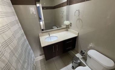 Departamento en Venta en EXCELENTE DISTRIBUCIÓN CON TERRAZA a pocos pasos del metro Manuel Montt IDEAL INVERSIONISTAS