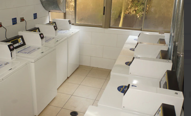 Departamento en Venta en EXCELENTE DISTRIBUCIÓN CON TERRAZA a pocos pasos del metro Manuel Montt IDEAL INVERSIONISTAS