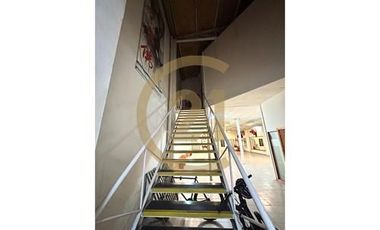 ARRIENDO PROPIEDAD 2 PISOS STGO. BARRIO REPUBLICA